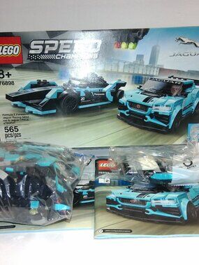 LEGO Speed Champions Kit 565 Pieces Ages 8+ Jaguar Racing Gen2 Car & I-Pace